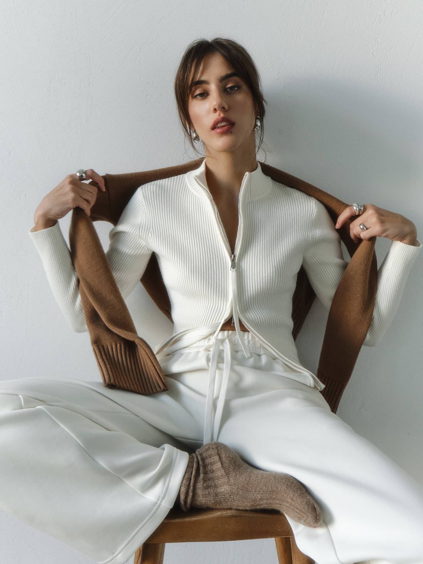 Zarae – Zipped Ribbed Sweater