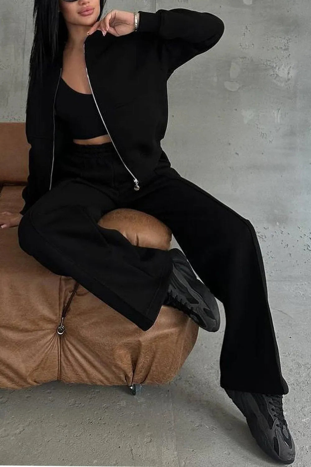 Arietta - Zipper Suit Set